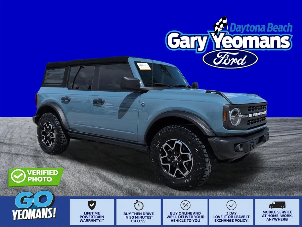 2023 Ford Bronco Black Diamond — photo 1 of 13