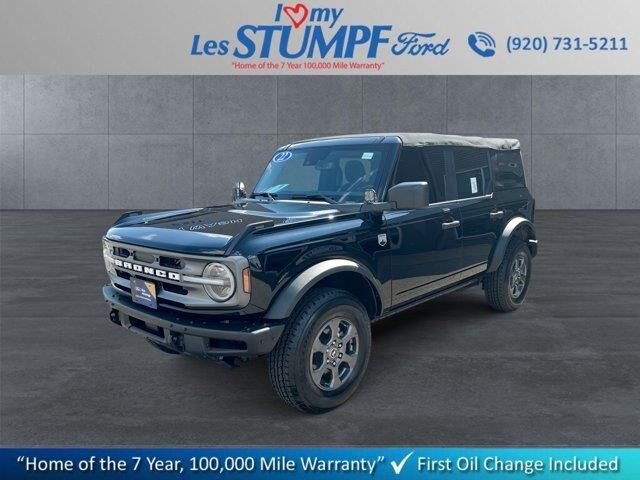 2022 Ford Bronco Base — photo 1 of 26