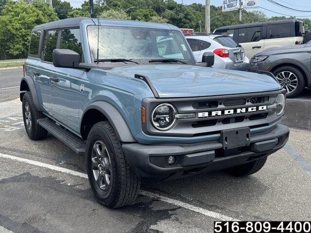 2022 Ford Bronco Big Bend — photo 1 of 13