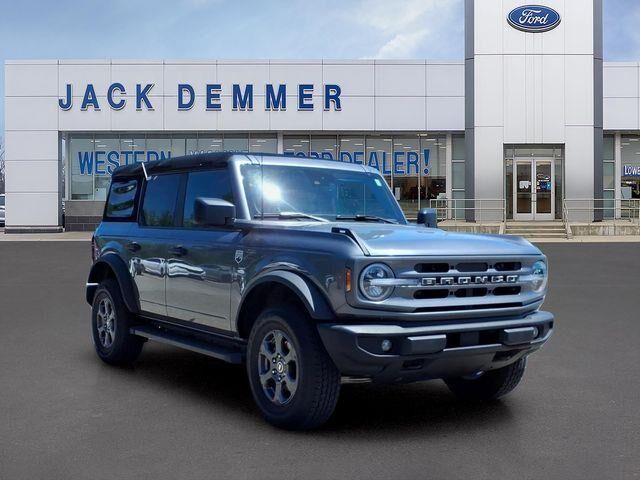 2023 Ford Bronco Big Bend — photo 1 of 26