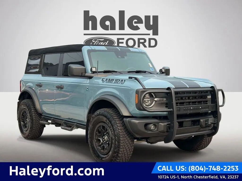 2023 Ford Bronco Black Diamond — photo 1 of 31