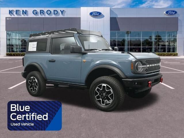 2022 Ford Bronco Base Advanced — photo 1 of 13