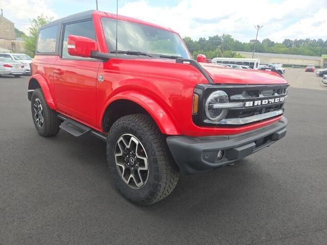 2023 Ford Bronco Base Advanced