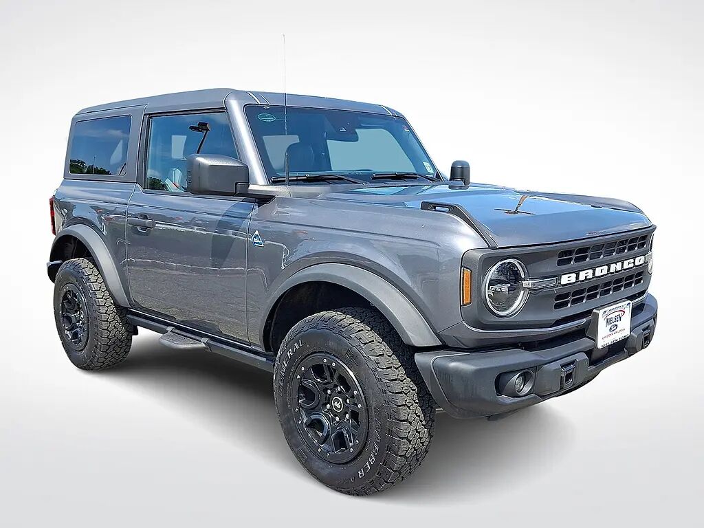 2023 Ford Bronco Black Diamond Advanced — photo 1 of 13
