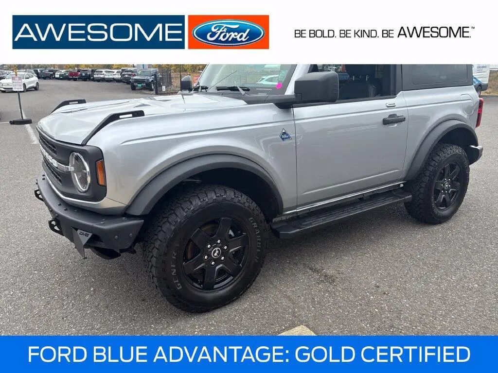 2023 Ford Bronco Black Diamond Advanced — photo 1 of 13