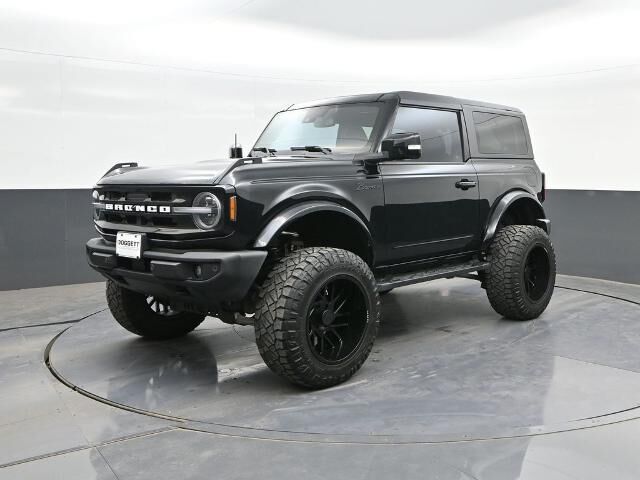 2022 Ford Bronco Base Advanced — photo 1 of 39
