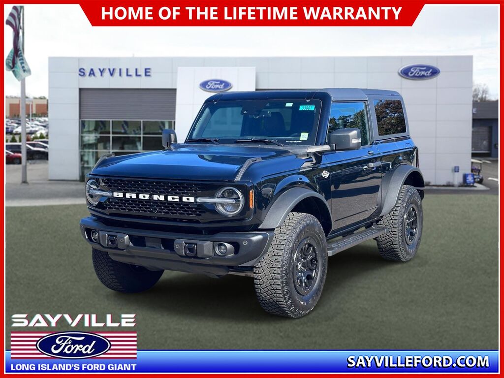 2023 Ford Bronco Wildtrak 2 Door Advanced 4x4 — photo 1 of 13