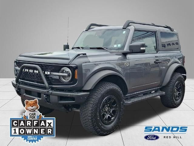 2023 Ford Bronco Base Advanced — photo 1 of 26