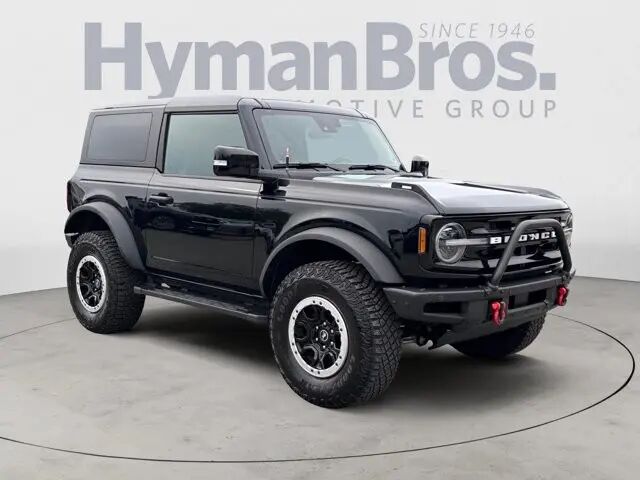 2023 Ford Bronco Base Advanced — photo 1 of 13