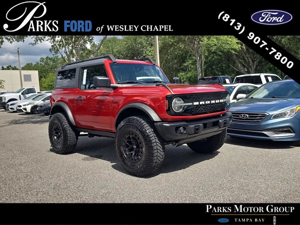 2023 Ford Bronco Outer Banks Advanced — photo 1 of 14