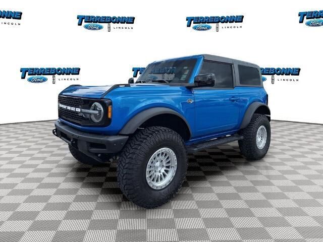 2021 Ford Bronco Black Diamond Advanced — photo 1 of 13