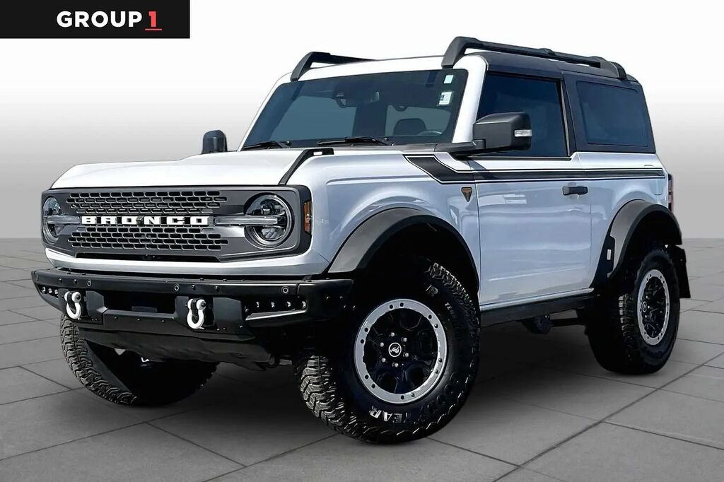 2022 Ford Bronco Big Bend Advanced — photo 1 of 13