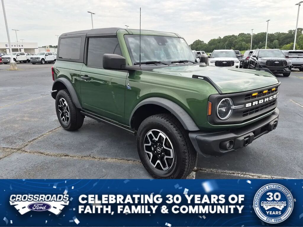 2023 Ford Bronco Base Advanced — photo 1 of 27