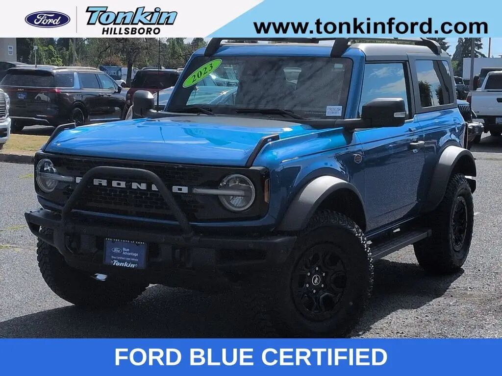2023 Ford Bronco Base Advanced — photo 1 of 39