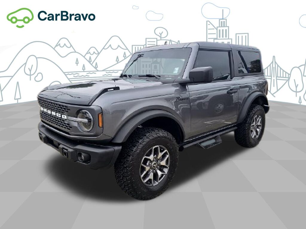 2023 Ford Bronco Badlands — photo 1 of 7