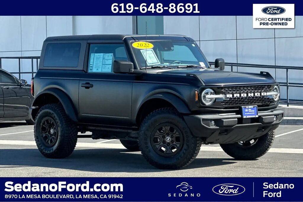2022 Ford Bronco Base Advanced — photo 1 of 13