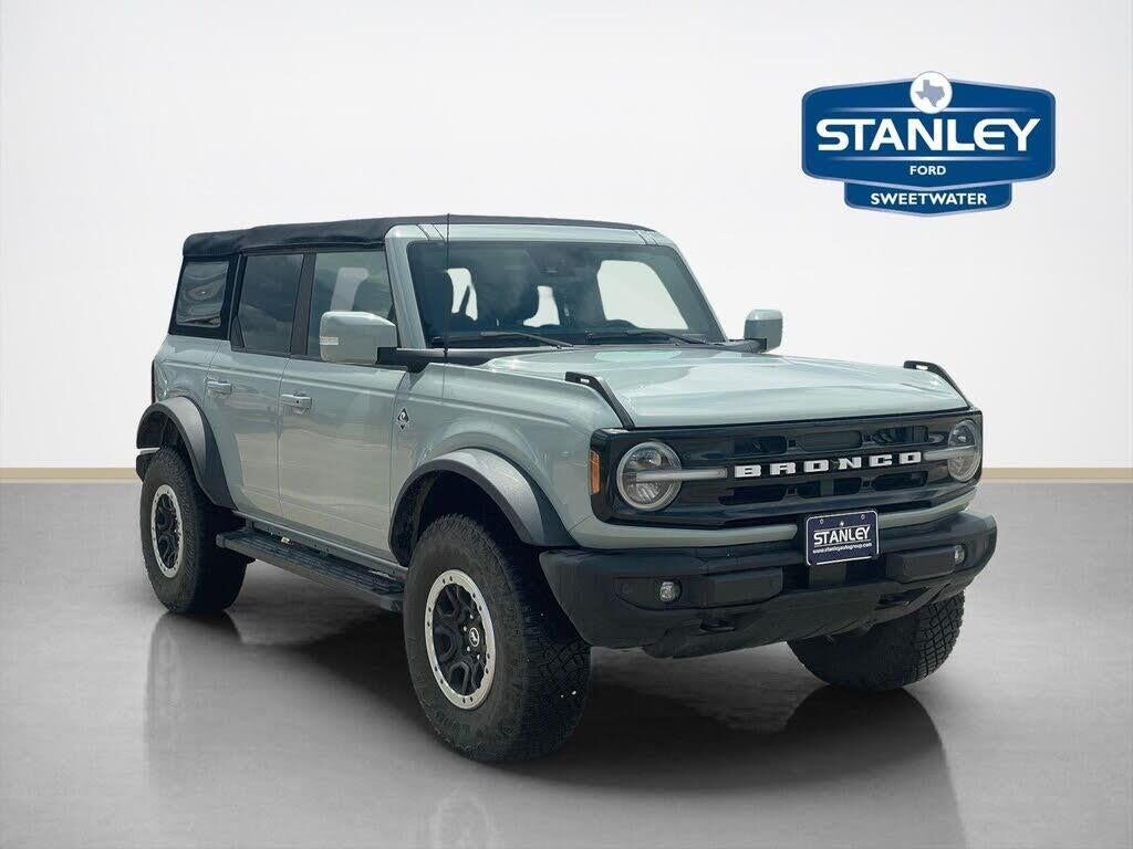 2022 Ford Bronco Base Advanced — photo 1 of 1
