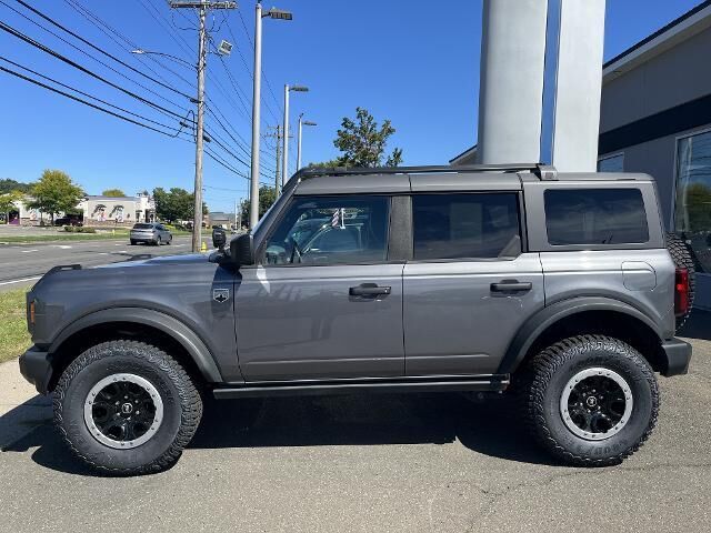 2023 Ford Bronco Badlands Advanced