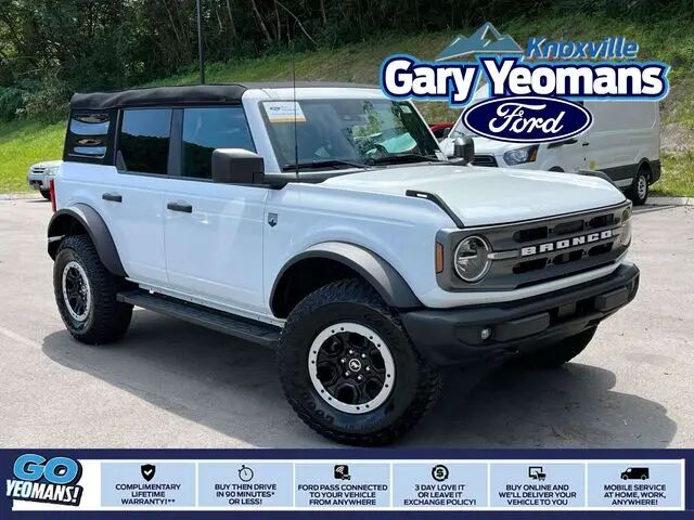 2023 Ford Bronco Outer Banks Advanced — photo 1 of 34