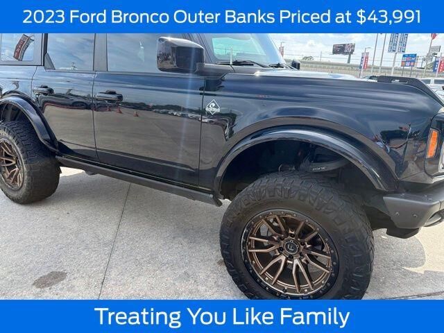 2023 Ford Bronco Badlands Advanced