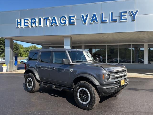 2023 Ford Bronco Base Advanced