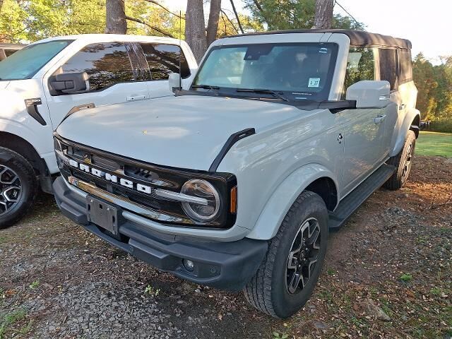 2022 Ford Bronco Badlands Advanced