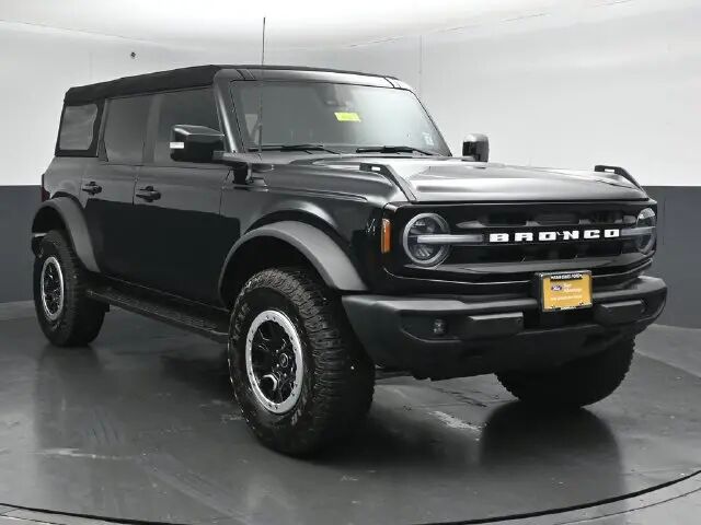 2023 Ford Bronco Base Advanced