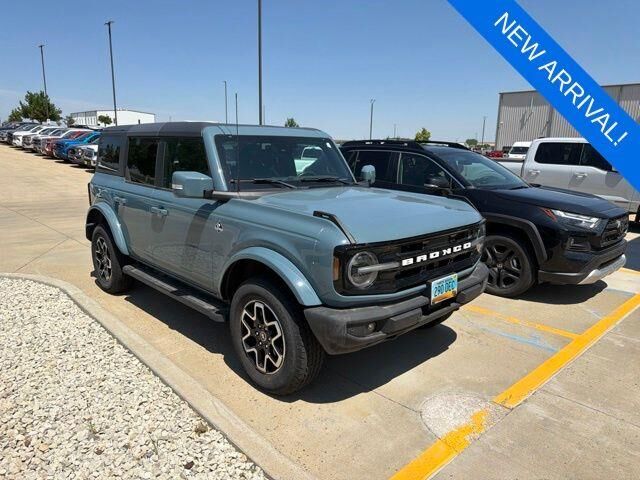 2022 Ford Bronco Base Advanced