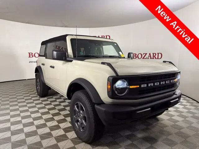 2025 Ford Bronco Base