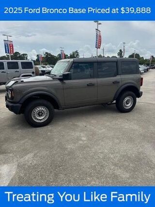 2025 Ford Bronco Base — photo 1 of 25