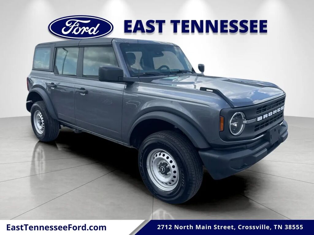 2025 Ford Bronco Base — photo 1 of 12