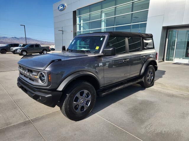 2024 Ford Bronco Big Bend — photo 1 of 13