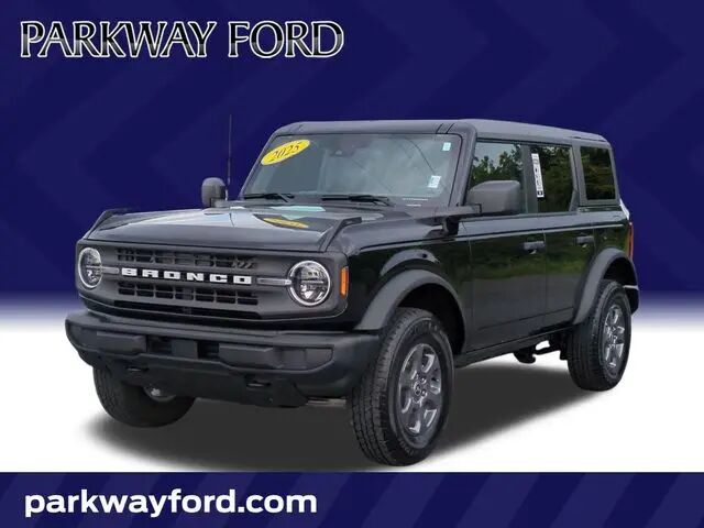 2025 Ford Bronco Big Bend — photo 1 of 13