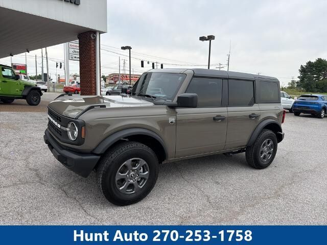 2025 Ford Bronco Big Bend — photo 1 of 26