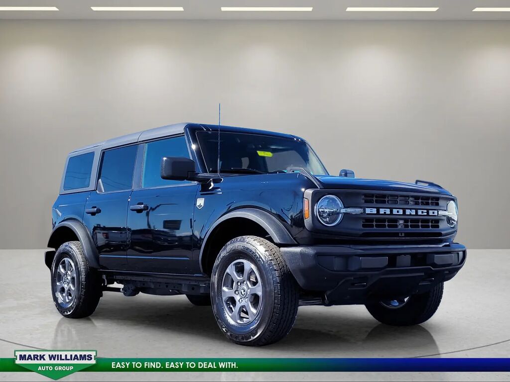2025 Ford Bronco Big Bend — photo 1 of 12