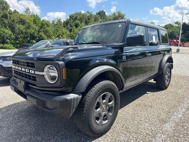 2025 Ford Bronco Big Bend — photo 1 of 26