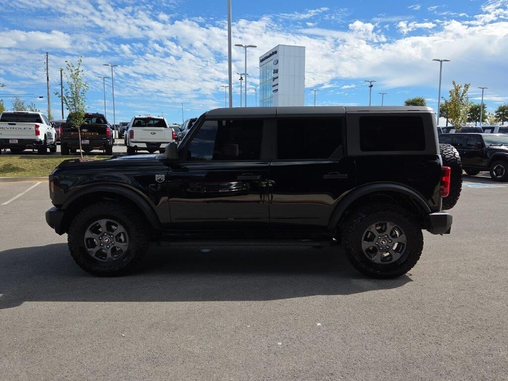 2024 Ford Bronco Big Bend — photo 1 of 12