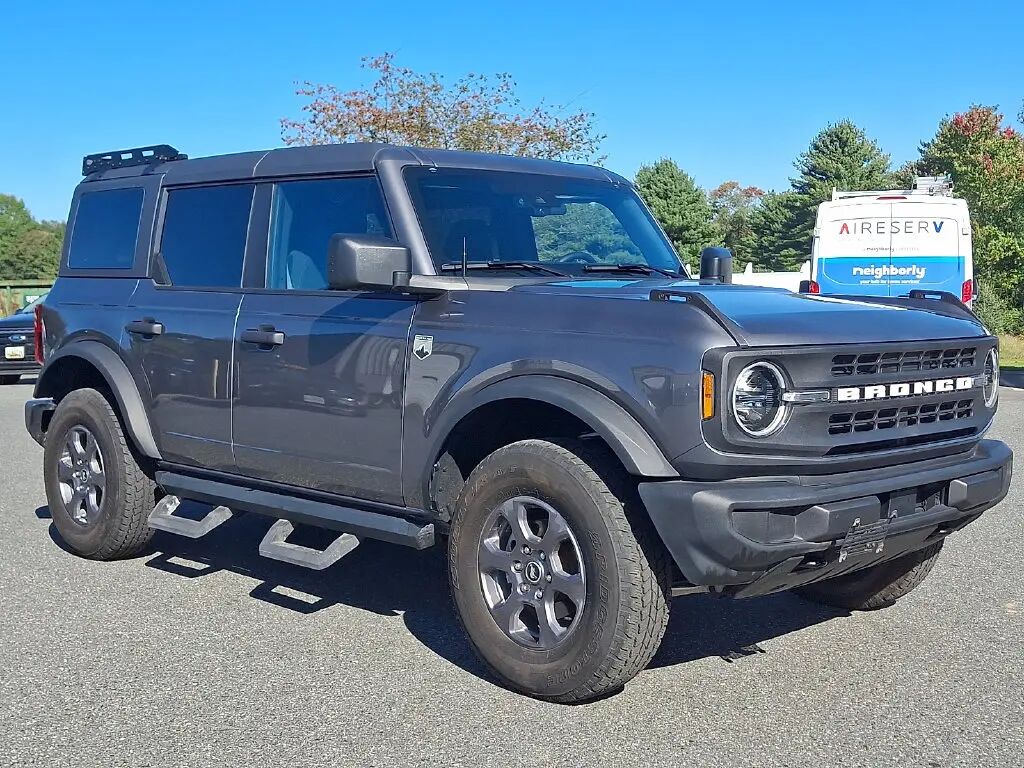 2025 Ford Bronco Big Bend — photo 1 of 13