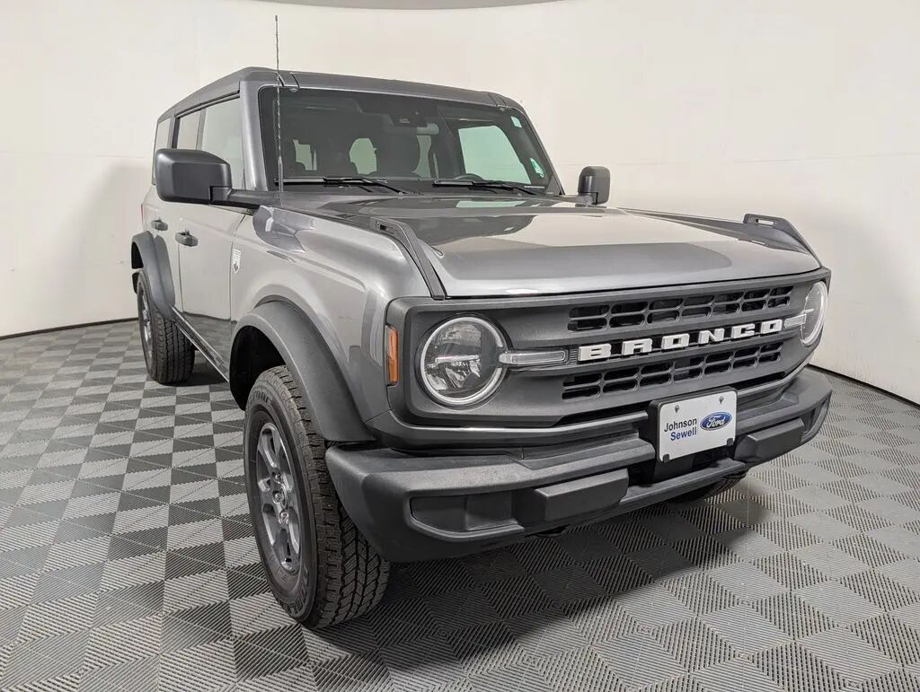 2025 Ford Bronco Big Bend — photo 1 of 13
