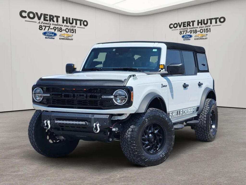 2024 Ford Bronco Big Bend — photo 1 of 13
