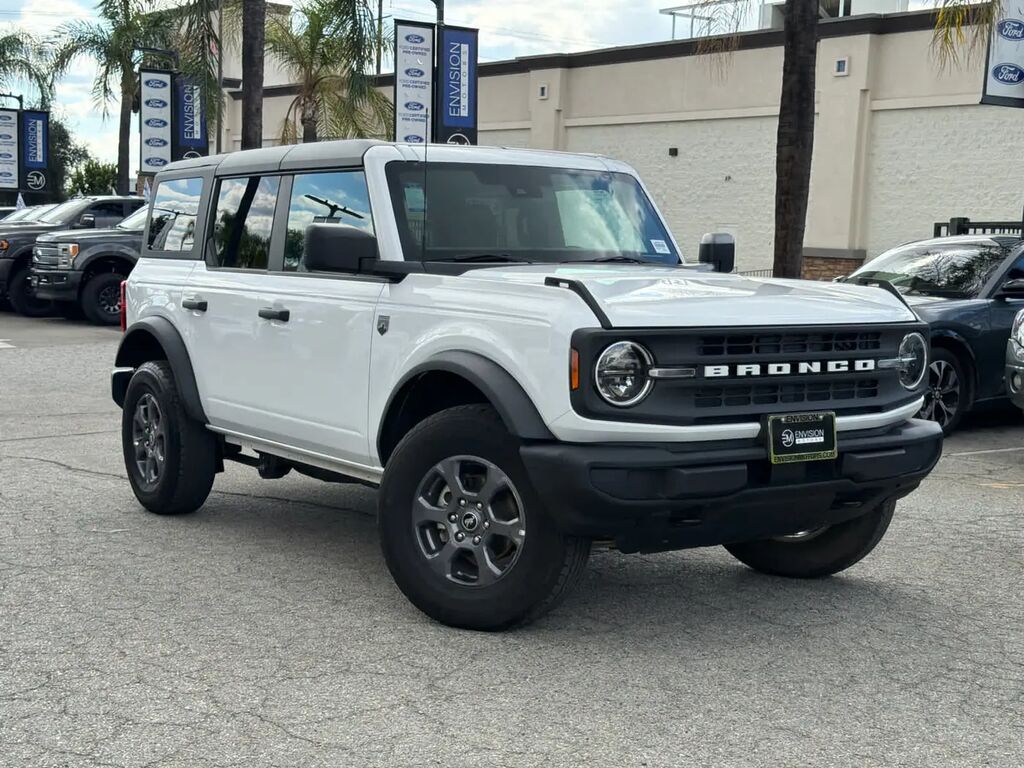2025 Ford Bronco Big Bend — photo 1 of 13