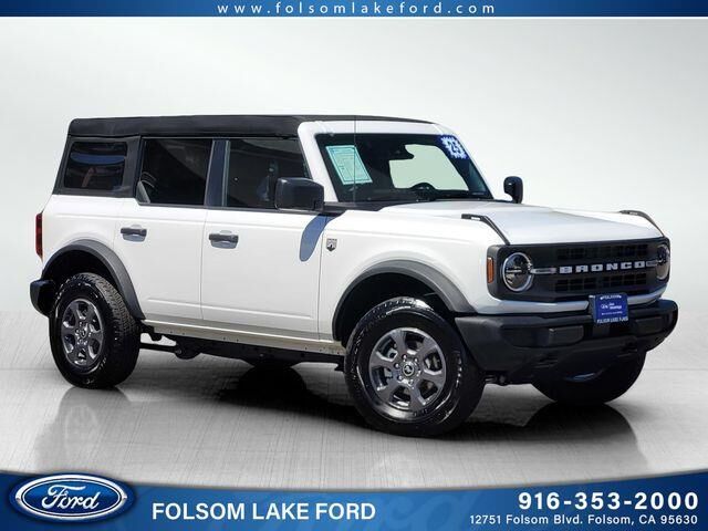 2025 Ford Bronco Big Bend — photo 1 of 13