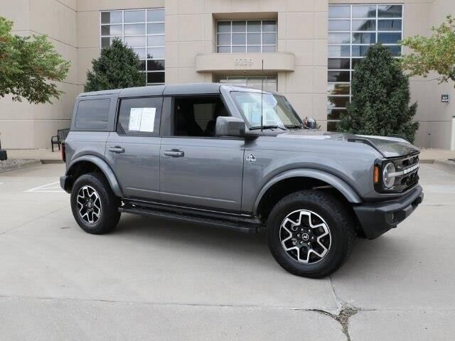 2024 Ford Bronco Outer Banks