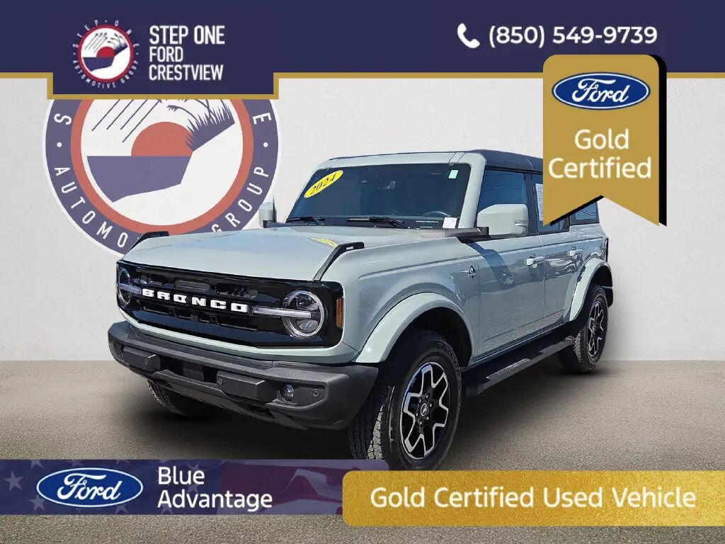 2024 Ford Bronco Outer Banks — photo 1 of 13