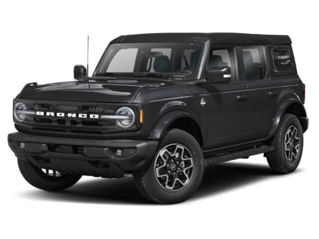 2024 Ford Bronco Outer Banks — photo 1 of 4