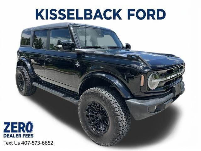 2024 Ford Bronco Outer Banks — photo 1 of 11