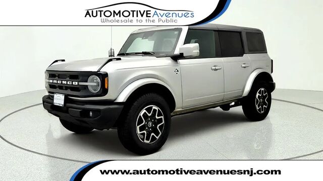2024 Ford Bronco Outer Banks