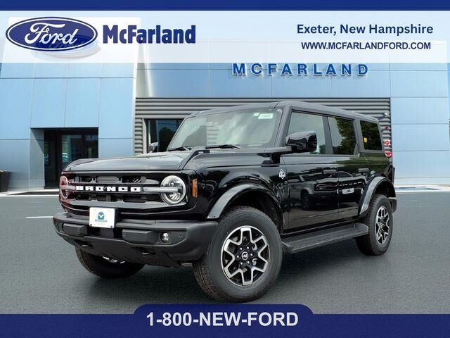 2026 Ford Bronco Outer Banks — photo 1 of 9