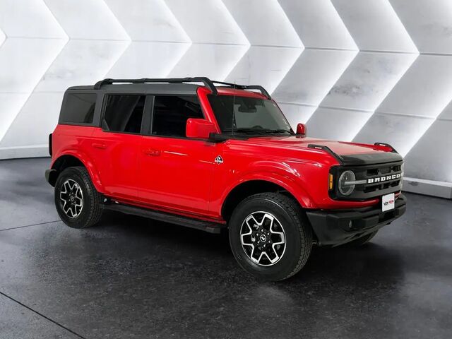 2024 Ford Bronco Outer Banks