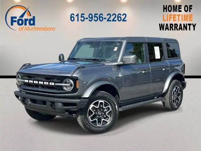 2024 Ford Bronco Outer Banks